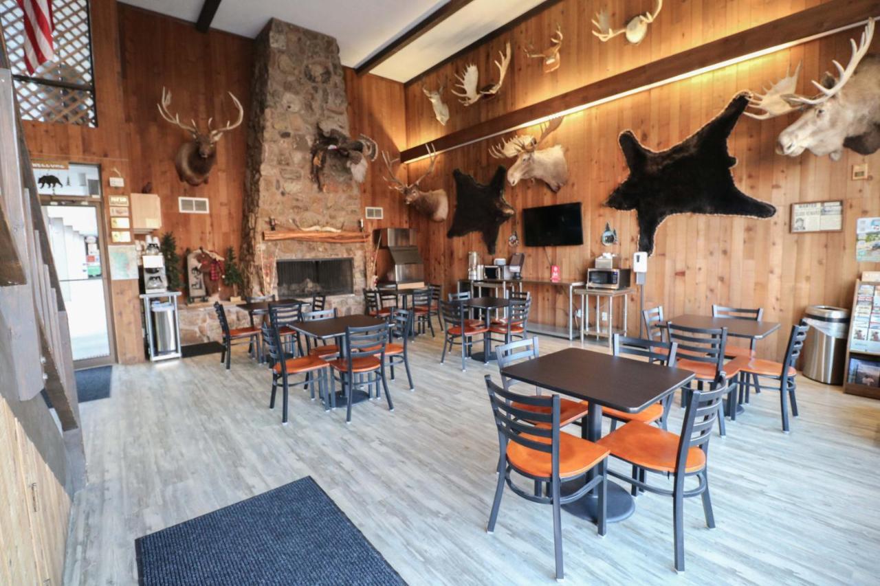 Bear Lodge Motel Sundance Exterior foto